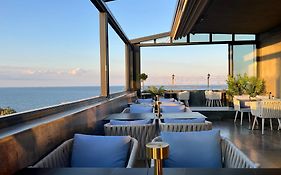 Hotel Cosmos